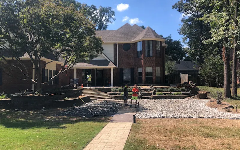 C&H LANDSCAPE MATERIALS — Landscaping supply store