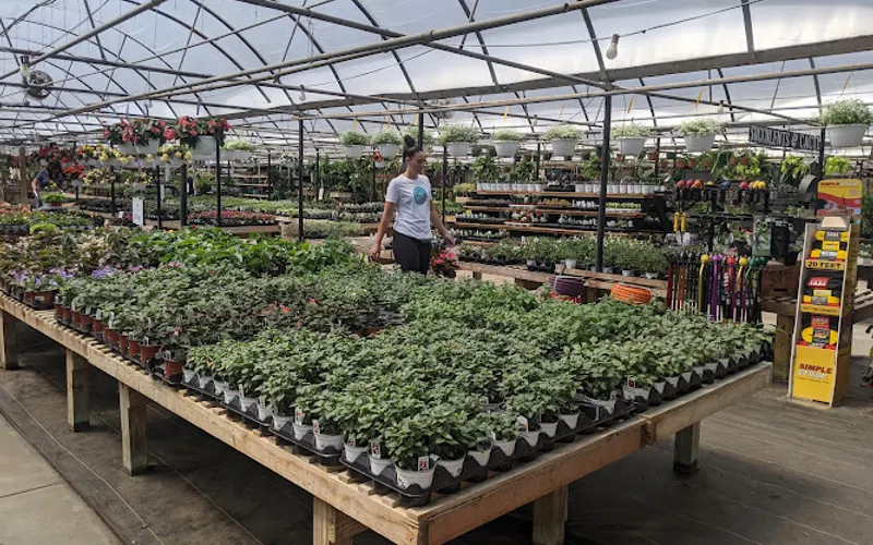 Hoen's Garden Center — Garden center