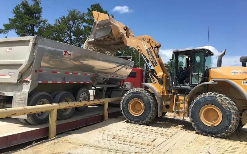 MMD Aggregates — Sand & gravel supplier