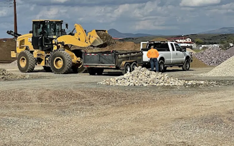 Prescott Dirt - A SiteOne Company — Landscaping supply store