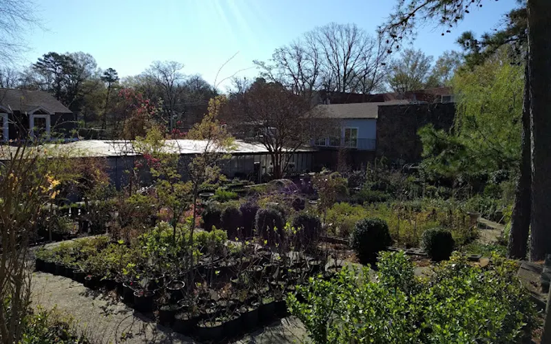 Hocott's Garden Center — Garden center