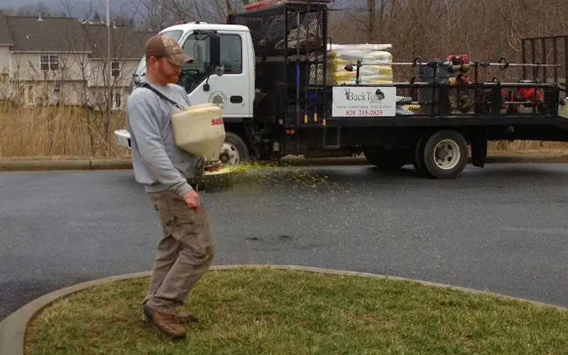 BuckTom Services, LLC — Landscaper
