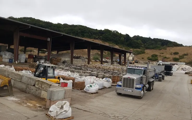 Wheeler Zamaroni — Topsoil supplier