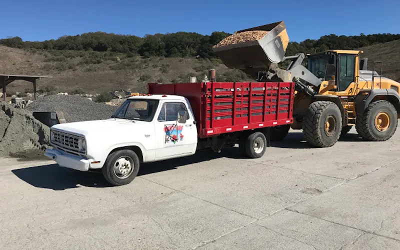 Zamaroni Quarry — Landscaping supply store