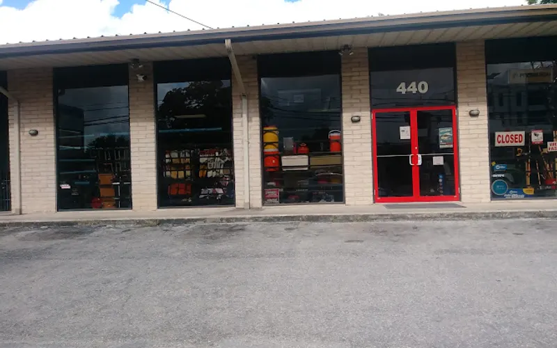 Hofmann's Supply — Hardware store