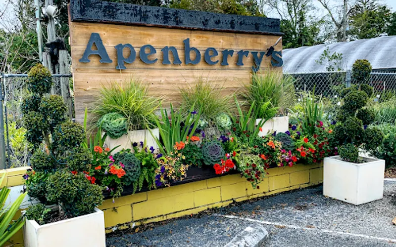 Apenberry's Gardens — Topsoil supplier