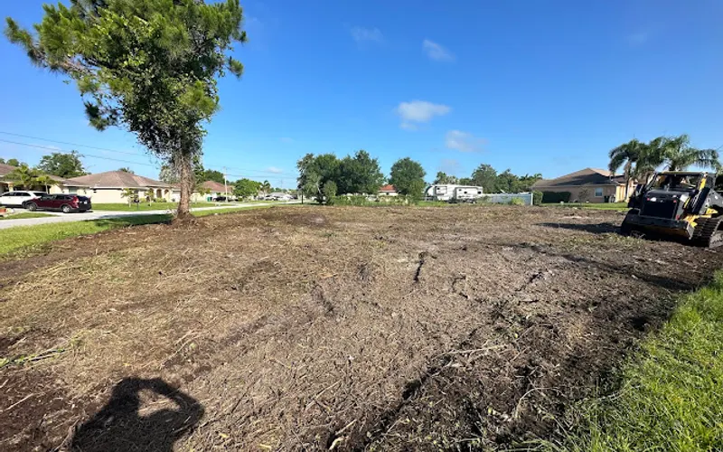 D & R Landscaping & Excavation — Landscaper