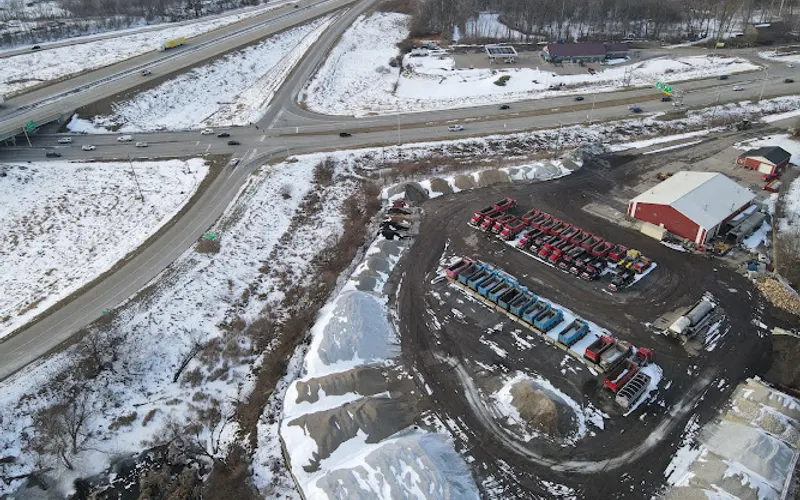 Fox Hauling & Conveying Inc — Trucking company