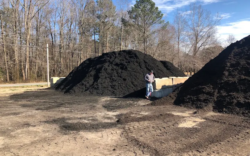 Bowles Mulch LLC. — Landscaping supply store