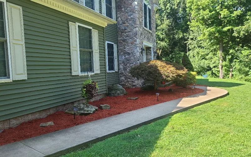 LOCAL LAWN & LANDSCAPING — Lawn care service