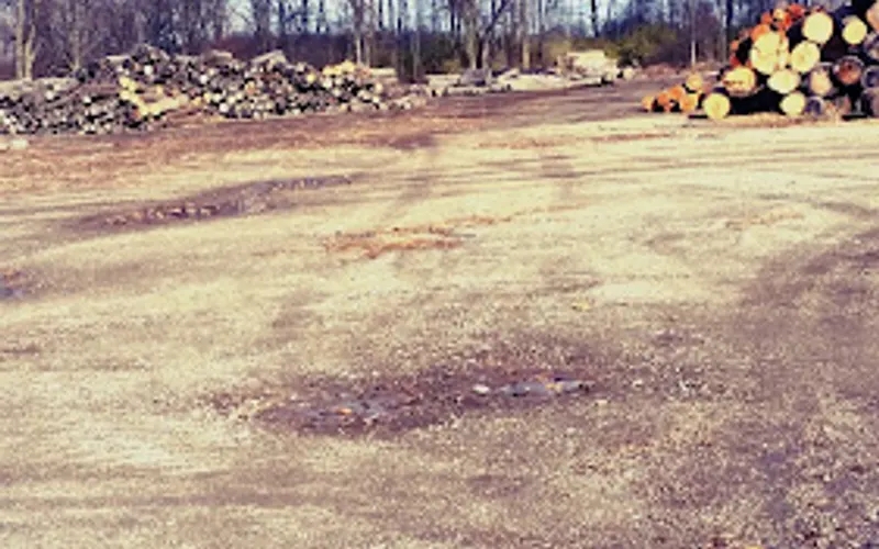 Hollingsworth Lumber — Lumber store