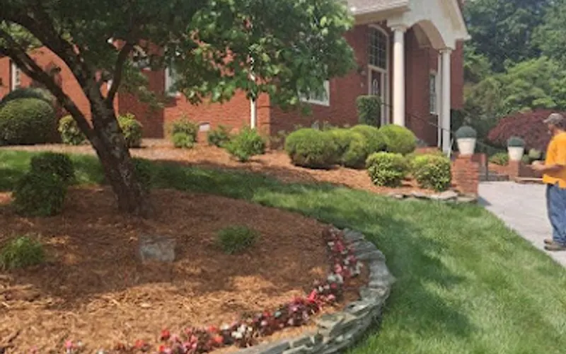 Mullinax Lawn Care — Lawn care service