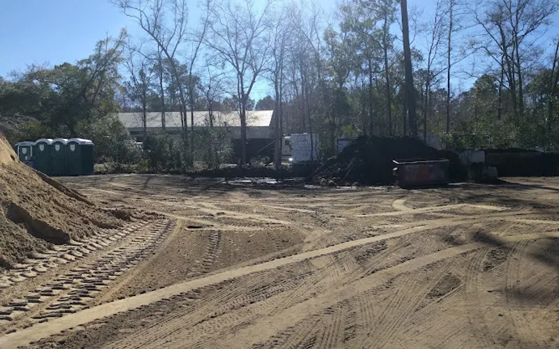 All Seasons Mulch & Landscape Supplies — Topsoil supplier