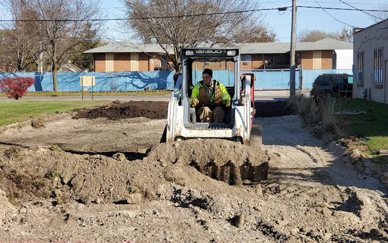 Thom Gravel & Excavating Inc. — Excavating contractor