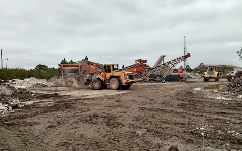 Central Hauling & Excavating — Excavating contractor