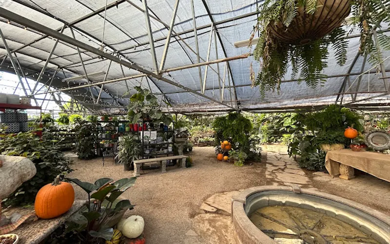 The GreenHouse Inc. — Garden center