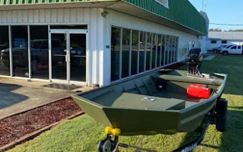Goldman Equipment — Landscaping supply store