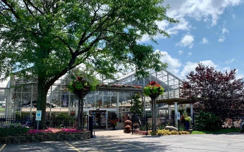 Platt Hill Nursery — Garden center