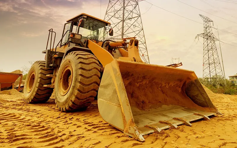 Neura's Topsoil & Excavation — Landscaper