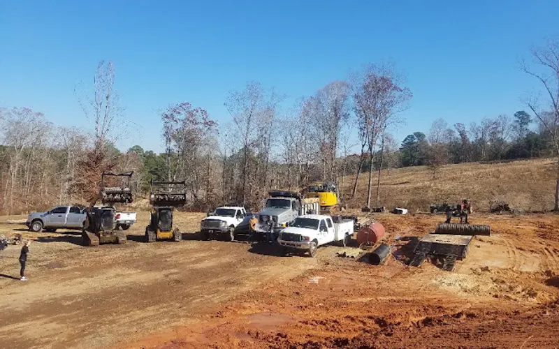 Absolute Equipment Service, LLC — Excavating contractor