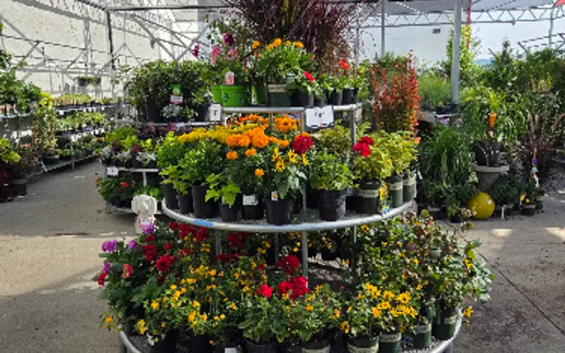 Grange Co-op — Garden center