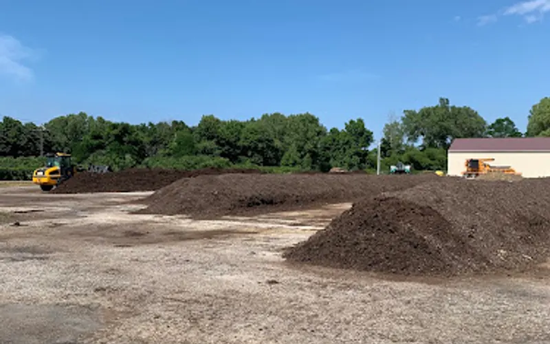 Millfair Compost Center — Recycling center