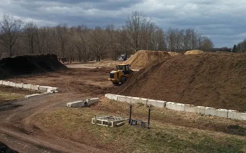Windybush Hay Farms LLC — Mulch supplier