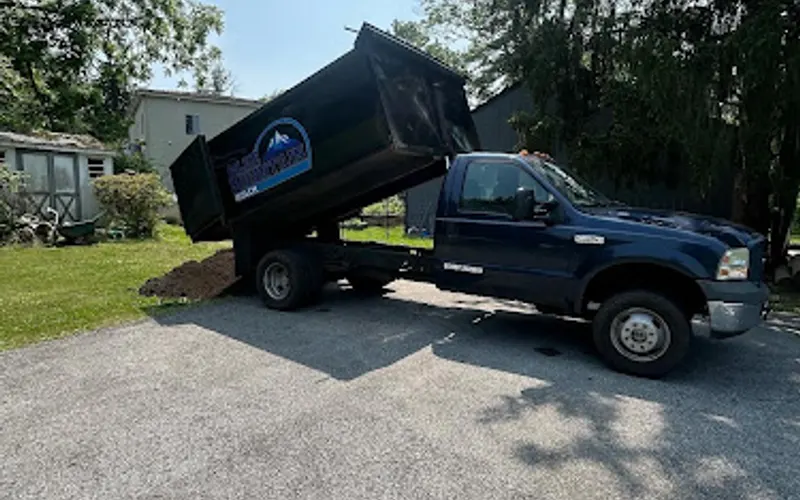 Blue Mountain Mulch — Mulch supplier