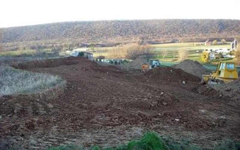 Earthwork Services LLC — Excavating contractor