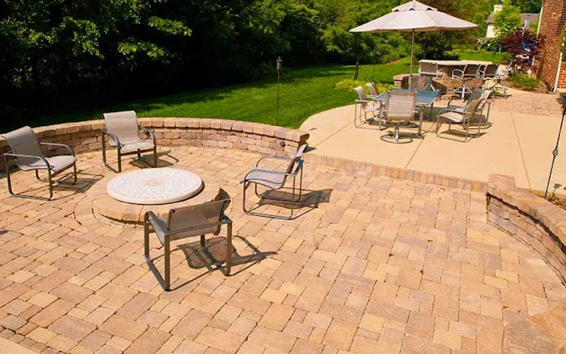 Lester's Material Service — Topsoil supplier