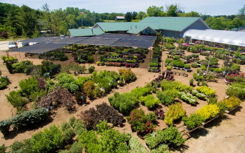 Heyden's Gardens — Garden center
