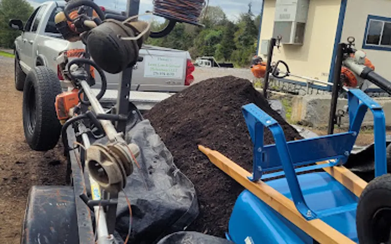 Superior Mulch LLC — Mulch supplier