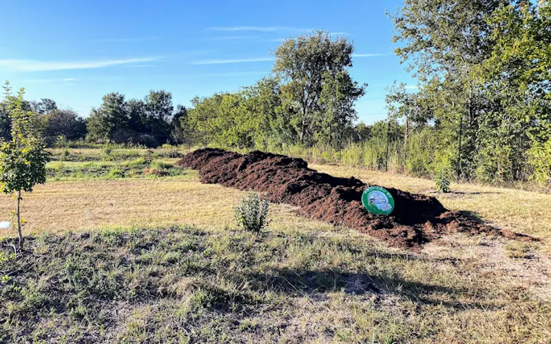 Austin Wood Recycling — Topsoil supplier