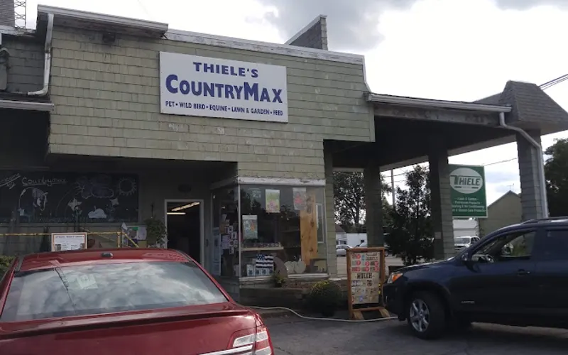 CountryMax - Thiele's — Pet supply store