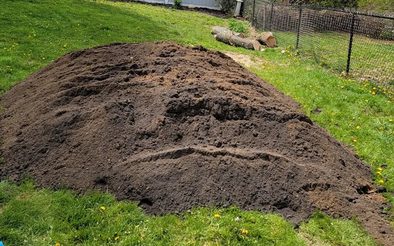 Advanced Organics — Topsoil supplier