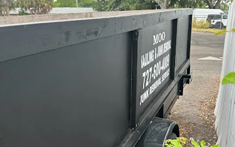 MOO HAULING & JUNK REMOVAL LLC — Waste management service