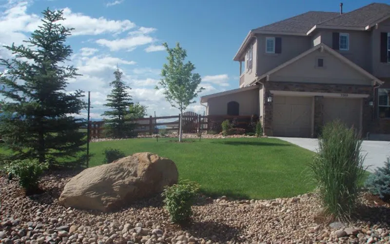 Pioneer Landscape Centers — Landscaping supply store