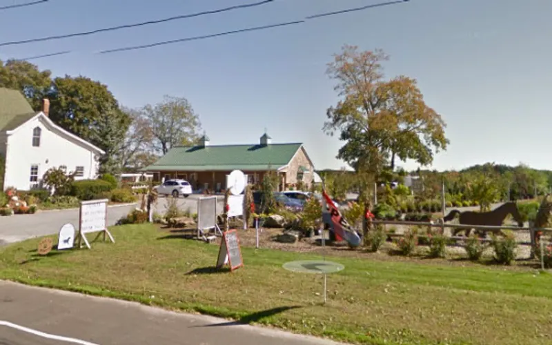Shade Trees Nursery Inc. — Garden center