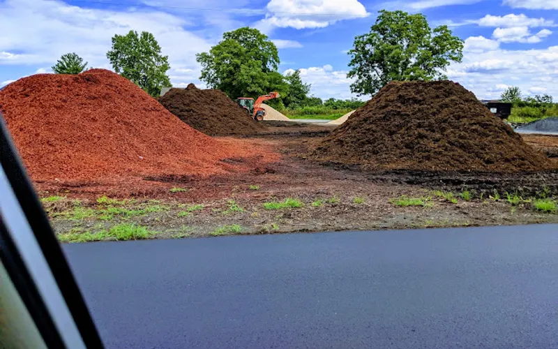 Mulch Monkeys — Mulch supplier