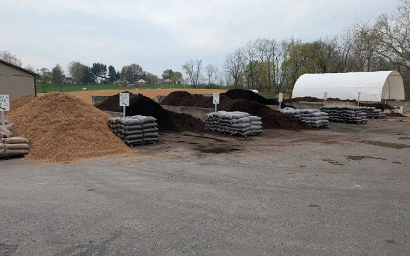 Reiff's Farm Market & Greenhouse — Mulch supplier