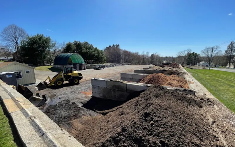 Bogner Stone & Mulch — Landscaping supply store