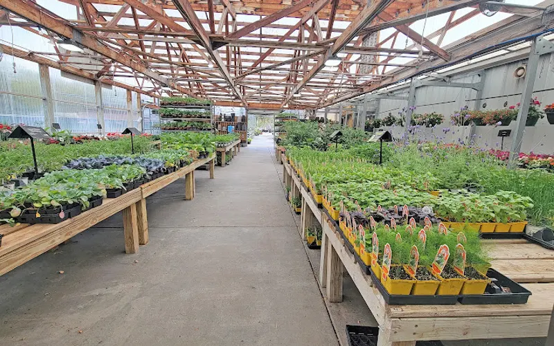 Earl May Garden Center — Landscaping supply store