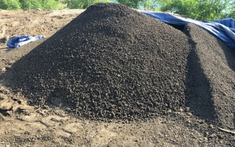 Dentino's Twin Lake Materials — Topsoil supplier