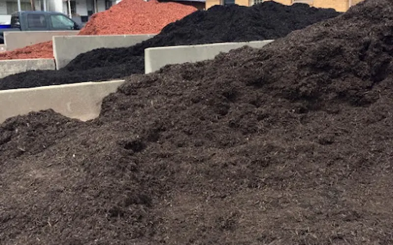 Delozier's Mulch Yard & Statuaries — Landscaping supply store