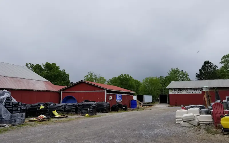 Red Barn Farm & Garden Center — Garden center