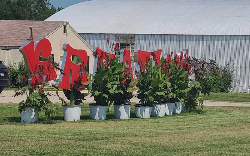 Kreations Indoor Gardening Center — Garden center