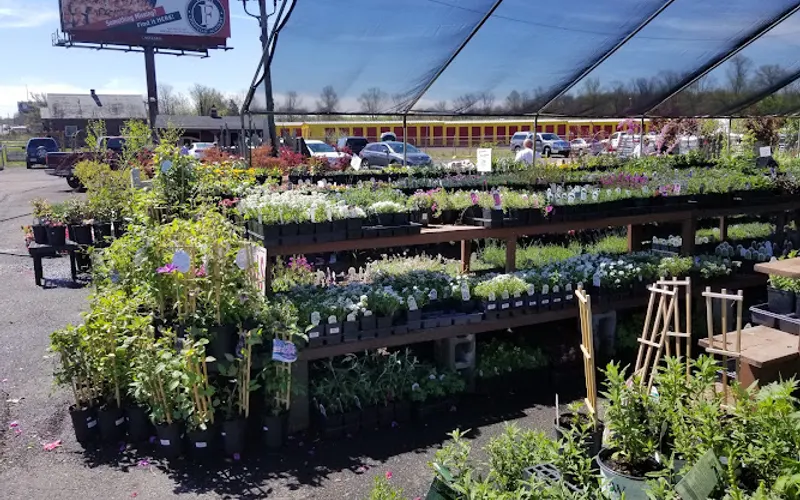 Brick's Garden Center — Garden center