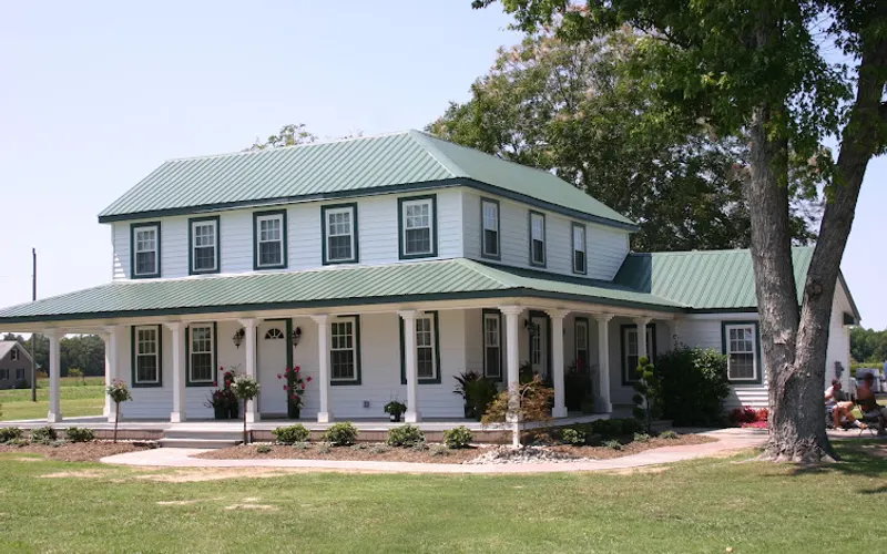 Bennett's Creek Nursery — Wholesale plant nursery