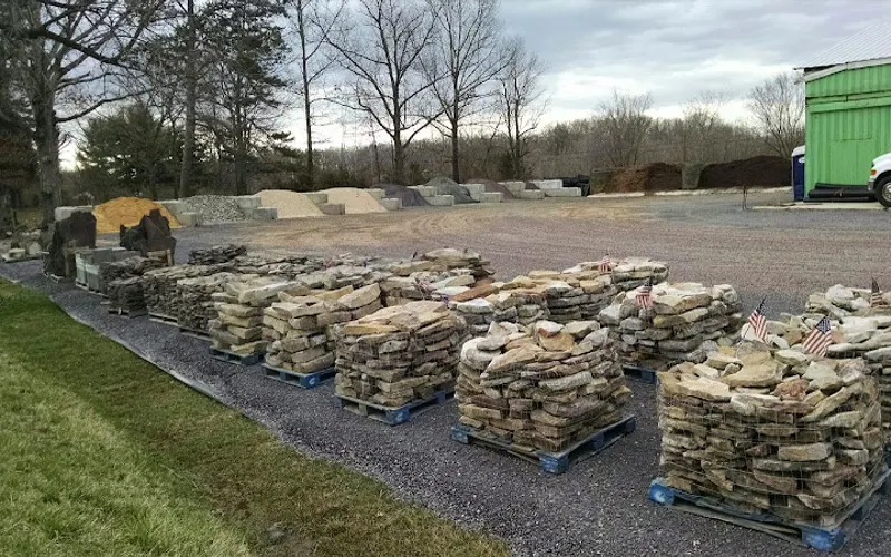 Elkwood Stone & Mulch, LLC. — Landscaping supply store