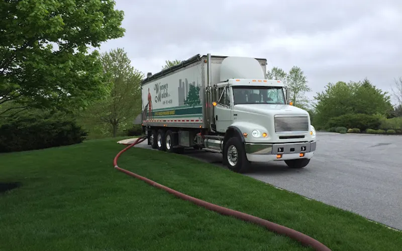 Weaver Mulch LLC — Topsoil supplier